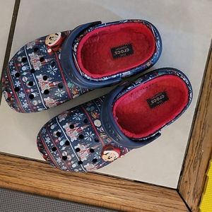 Mickey mouse Christmas crocs size 7 womens